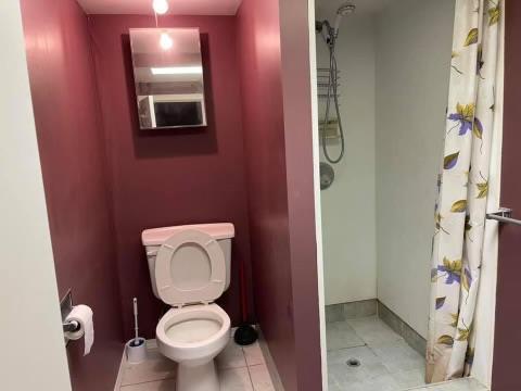 












3300 30 Avenue,

,
Vernon,




British Columbia
V1T2C8

