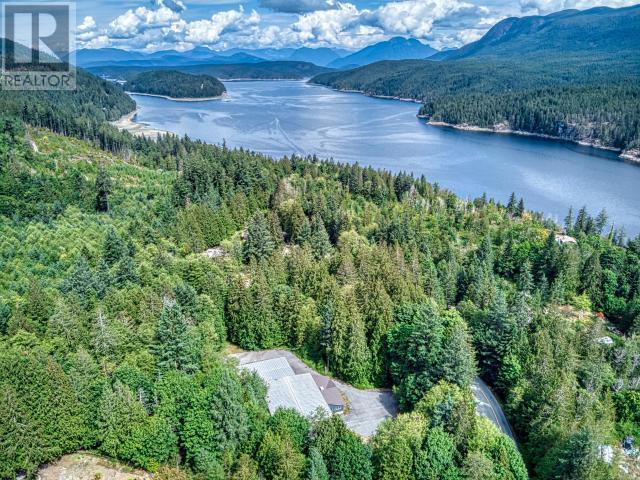 












9845 MALASPINA RD

,
Powell River,




British Columbia
