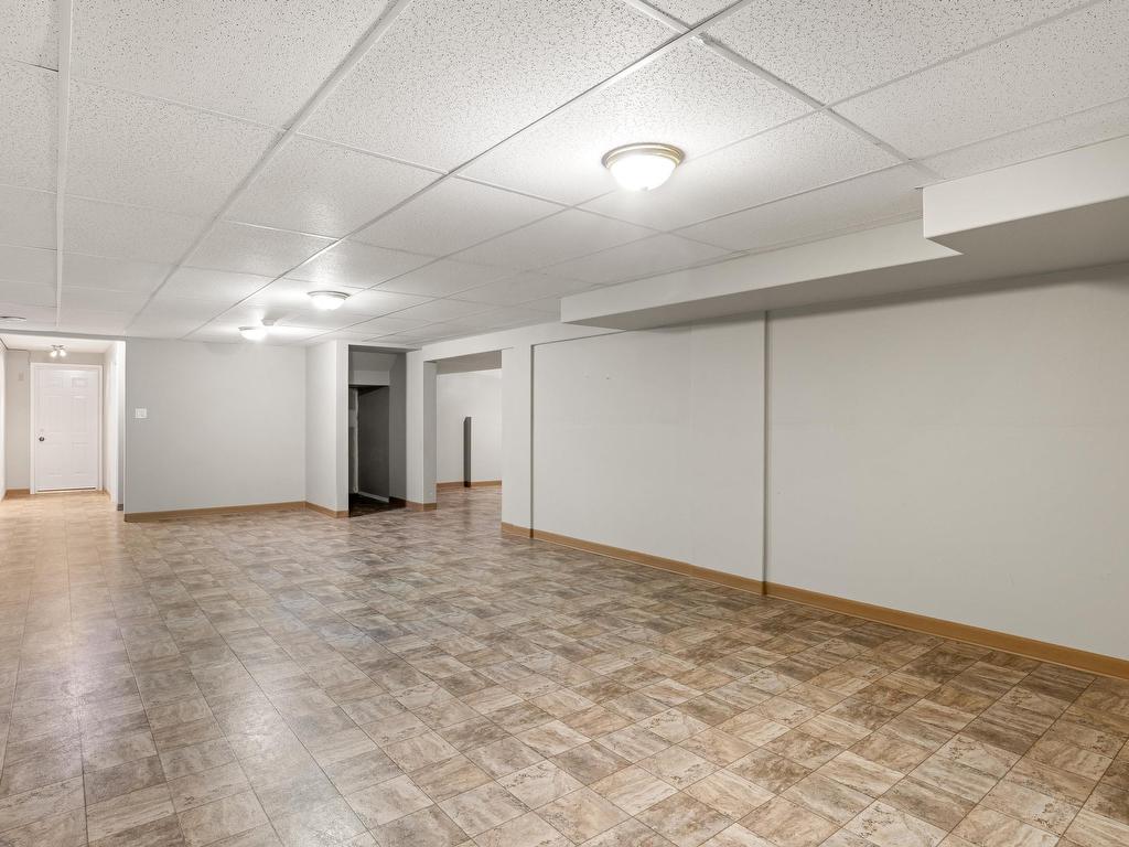 












1402 Horseshoe Bay ES

,
Cold Lake,




AB
T9M 1G8

