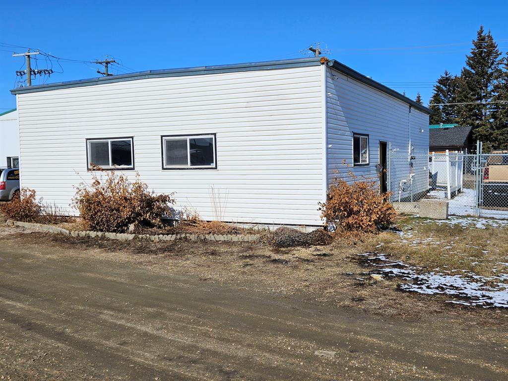









4606/4610


Highway 2A

,
Lacombe,




AB
T4L 1T9

