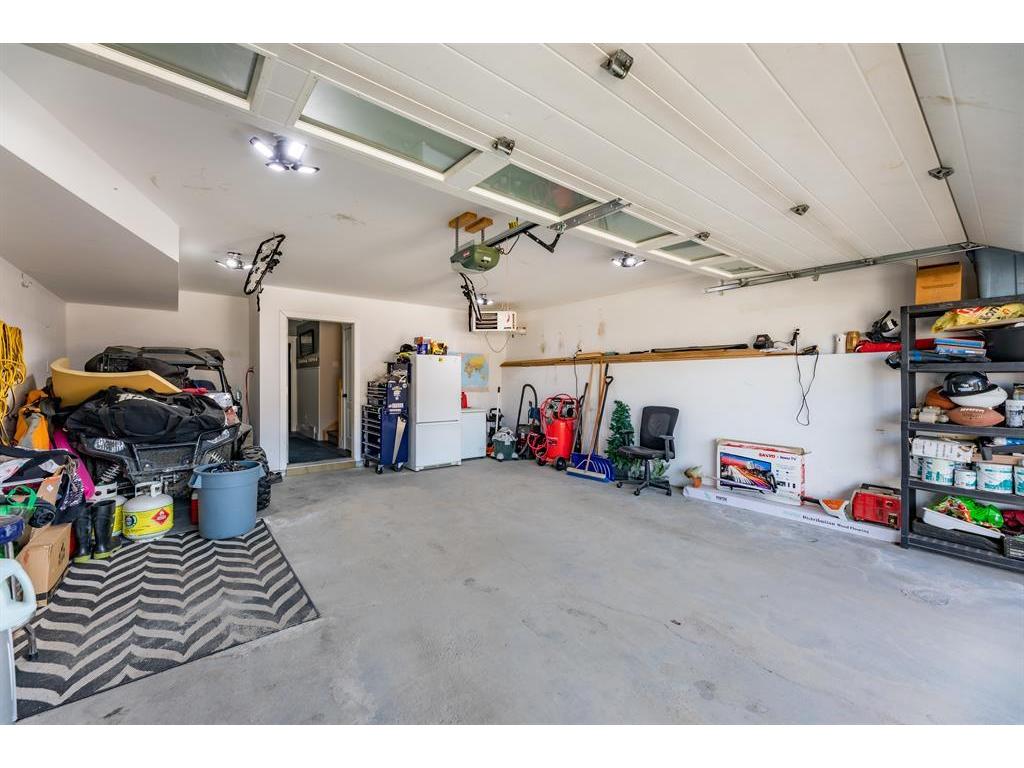 









3083


Bradwell

Street,
Hinton,




AB
T7V 1S6

