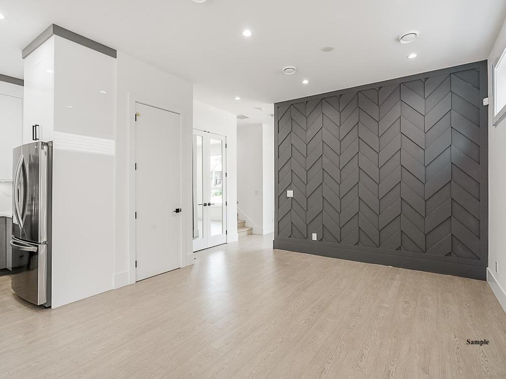 












6253 148 STREET

,
Surrey,




BC
V3S 8E8

