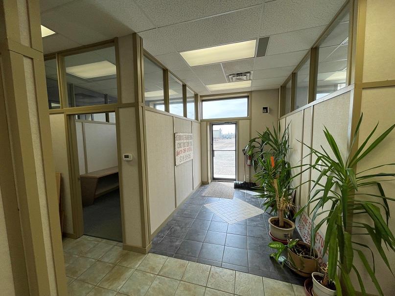 









255


31

Street North,
Lethbridge,




AB
T1H 3Z4

