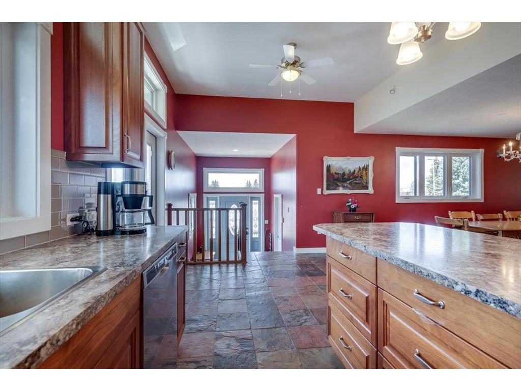 









4301


39

Avenue,
Ponoka,




AB
T4J 1A7

