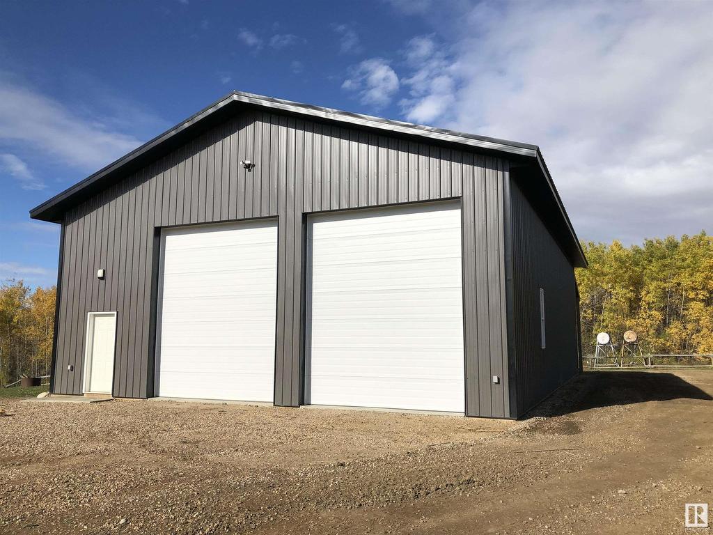 












11042 Twp Rd 632 E

,
Rural Lac La Biche County,




AB
T0A 2Z0


