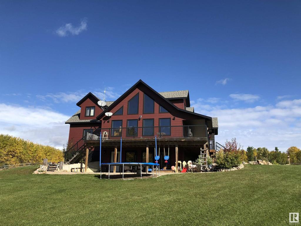 












11042 Twp Rd 632 E

,
Rural Lac La Biche County,




AB
T0A 2Z0

