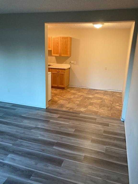 









7801


98

Street, #114,
Peace River,




AB
T8S 1S4

