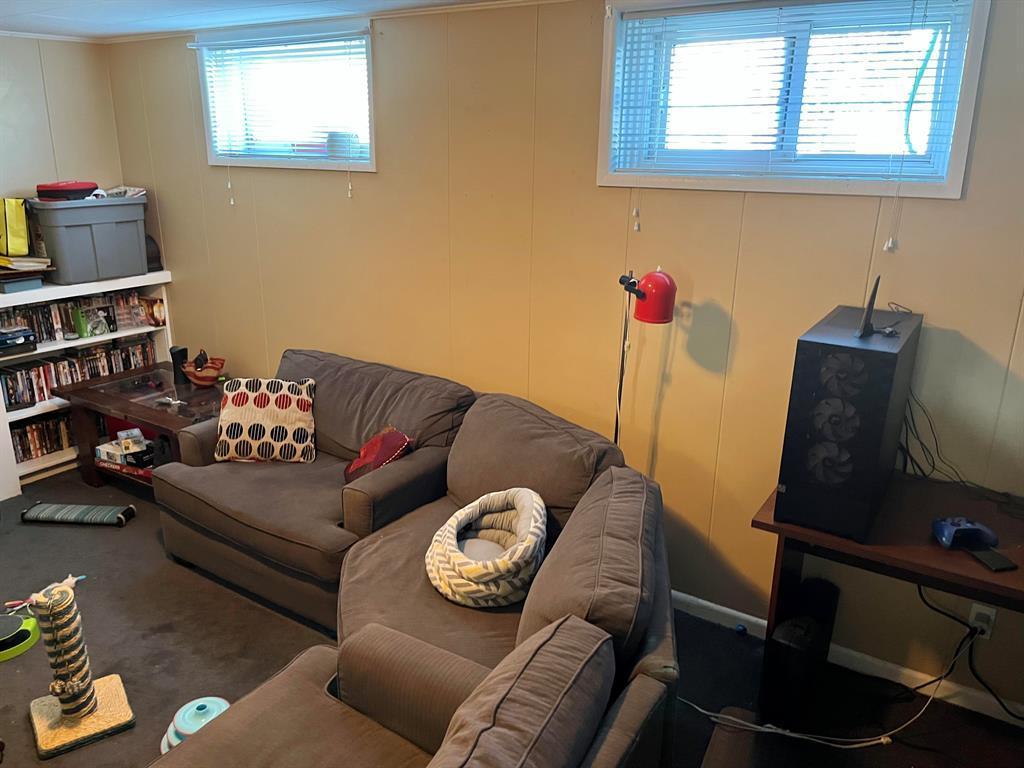 









1030


27 Street

 South,
Lethbridge,




AB
T1K 0G7

