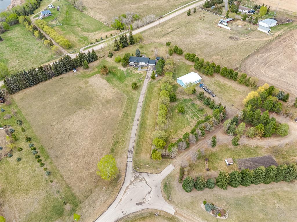









27121


Township Road 402

, 9,
Rural Lacombe County,




AB
T4L 2N1

