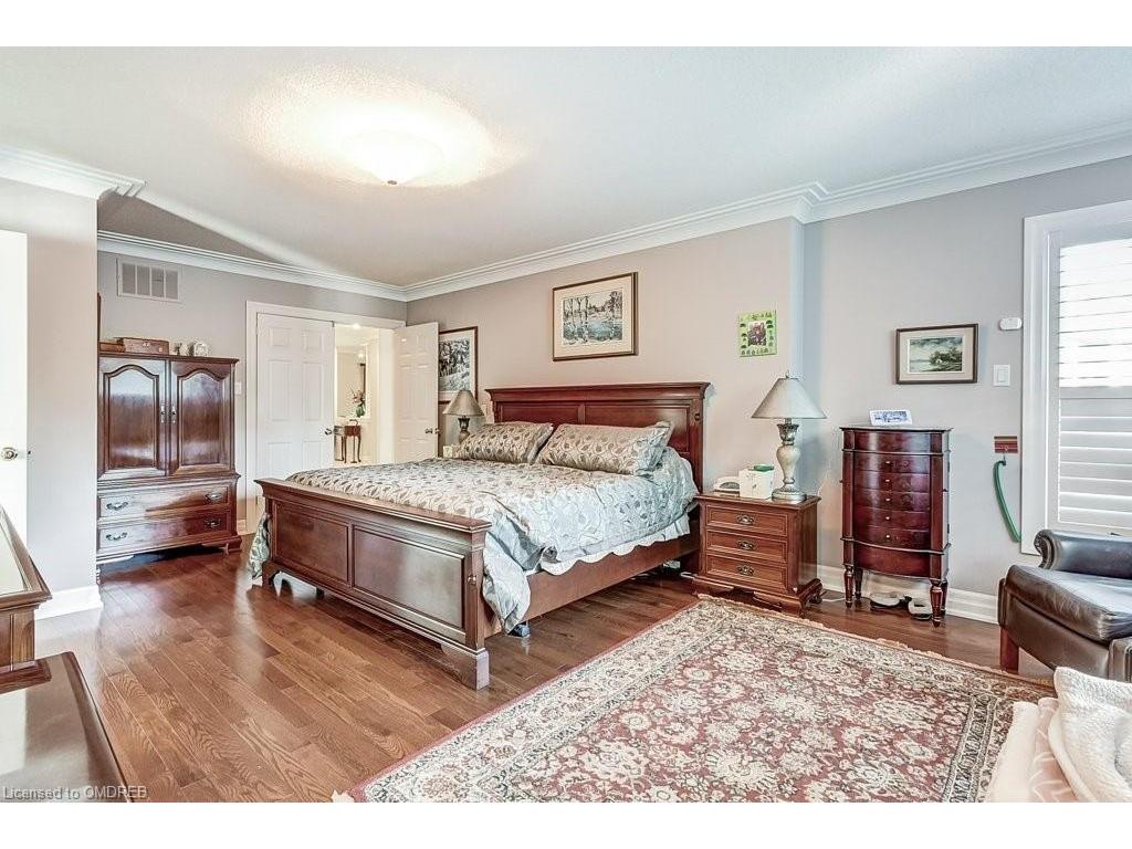









406


Maple Grove

Drive,
Oakville,




ON
L6J 4V7

