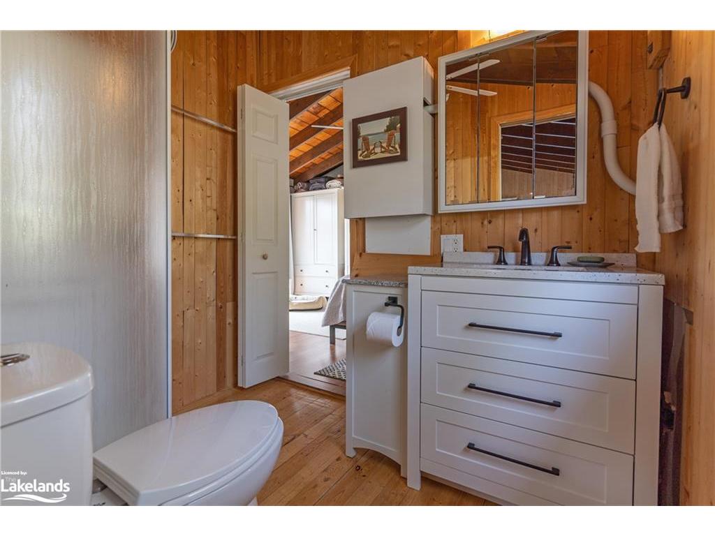 









18588


Georgian Bay

Shore,
Honey Harbour,




ON
P0E 1E0

