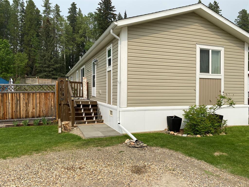









7


Pinewood Drive

,
Rocky Mountain House,




AB
T4T 2A4

