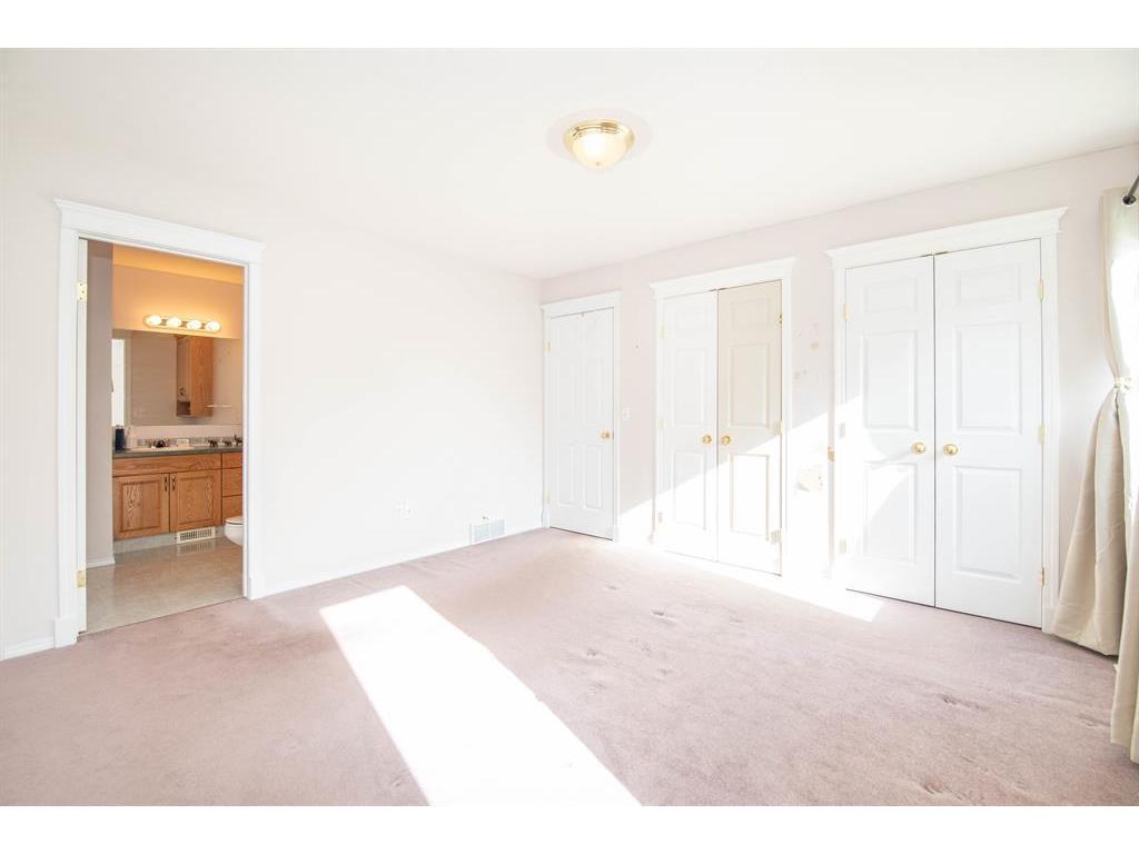 









27


Regal

Close,
Lacombe,




AB
T4L 2H5

