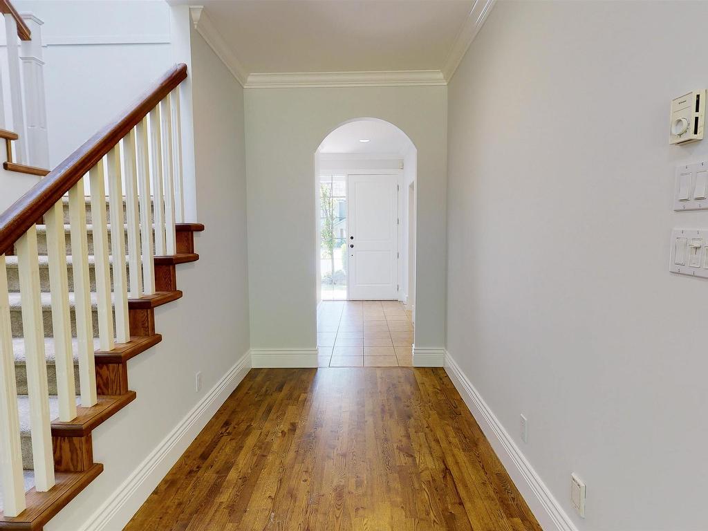 












38636 CHERRY DRIVE

,
Squamish,




BC
V8B 0W1

