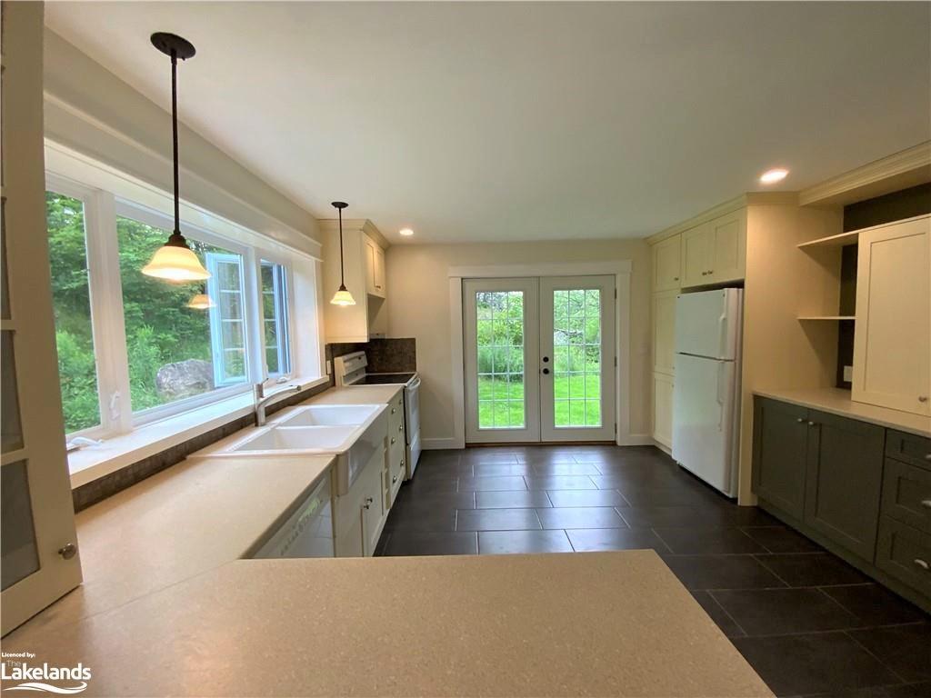 









569


HURDVILLE

ROAD,
MCKELLAR,




ON
P2A 0B5

