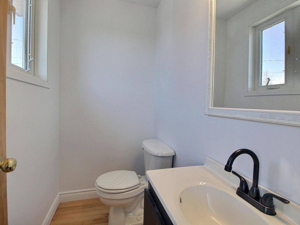 









37


Place Noyelle

,
Lebel-sur-Quévillon,




QC
J0Y1X0


