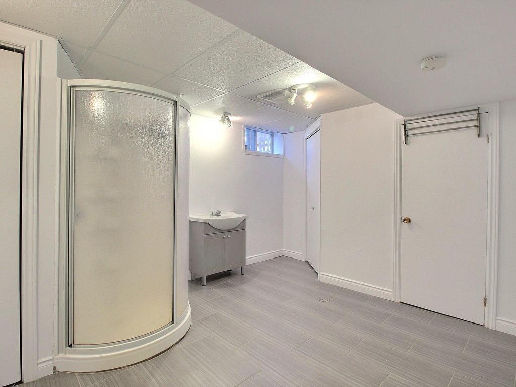 









37


Place Noyelle

,
Lebel-sur-Quévillon,




QC
J0Y1X0

