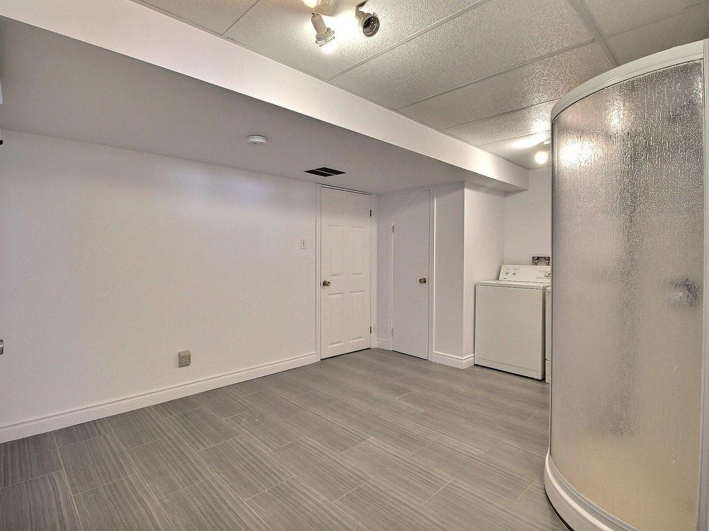 









37


Place Noyelle

,
Lebel-sur-Quévillon,




QC
J0Y1X0

