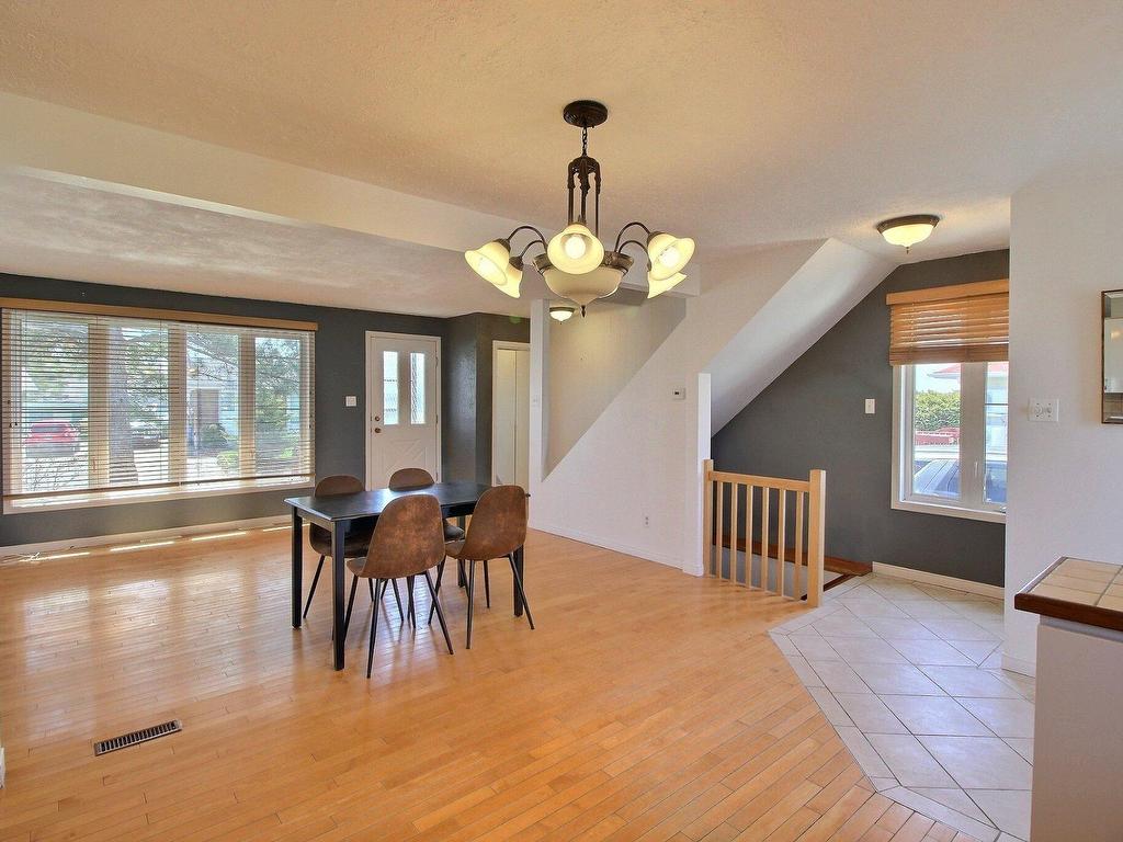 









37


Place Noyelle

,
Lebel-sur-Quévillon,




QC
J0Y1X0

