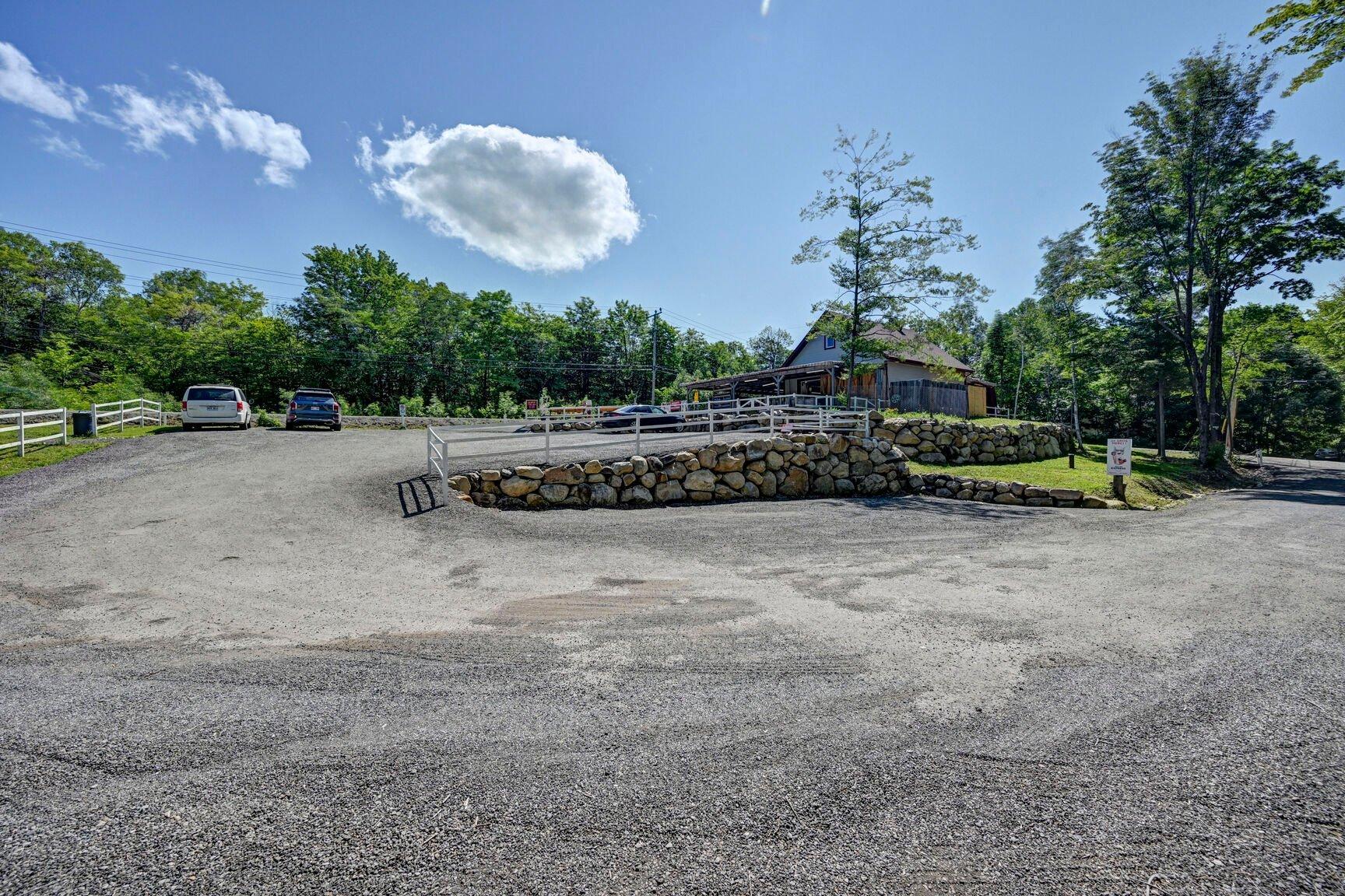 









100


Mtée Casino

,
Saint-Calixte,




QC
J0K1Z0

