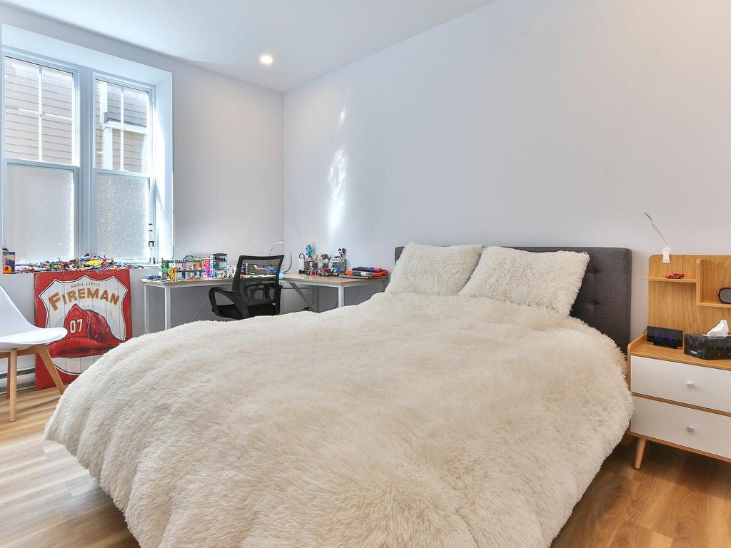 









178


Rue Notre-Dame

,
Saint-Jean-sur-Richelieu,




QC
J3B6N2

