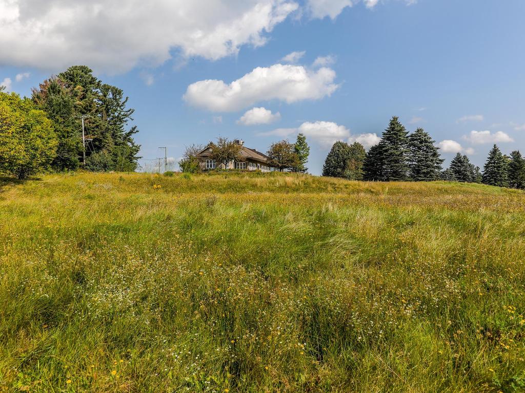 









710


Ch. Lakeside

,
Lac-Brome,




QC
J0E1R0

