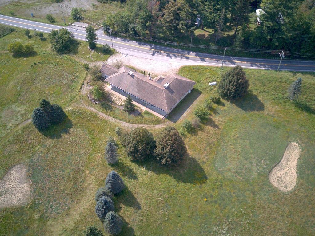 









710


Ch. Lakeside

,
Lac-Brome,




QC
J0E1R0

