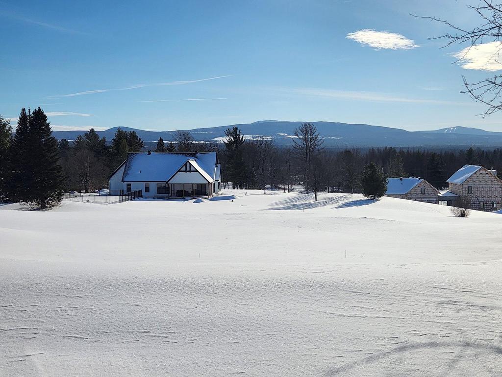 









710


Ch. Lakeside

,
Lac-Brome,




QC
J0E1R0

