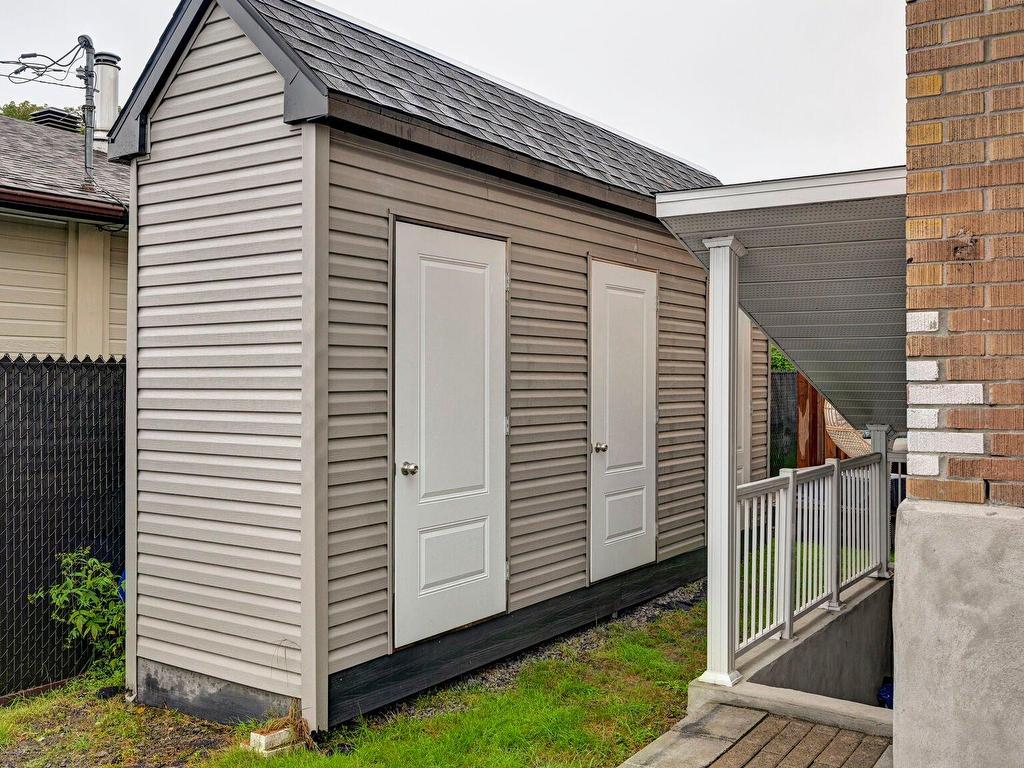 









43

 - 45


Rue St-Jacques E.

,
Sainte-Thérèse,




QC
J8X0B6

