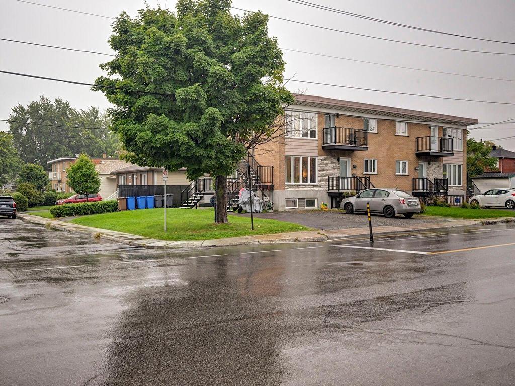 









43

 - 45


Rue St-Jacques E.

,
Sainte-Thérèse,




QC
J8X0B6

