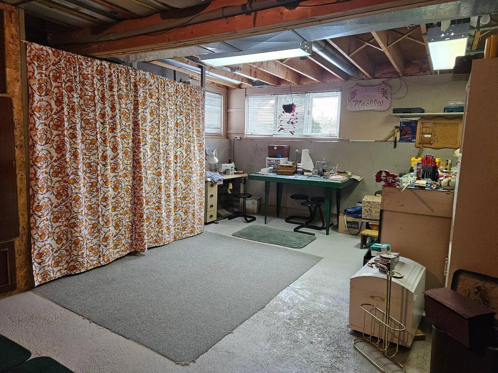 









77


Rue des Cèdres

,
Val-des-Sources,




QC
J1T4S1

