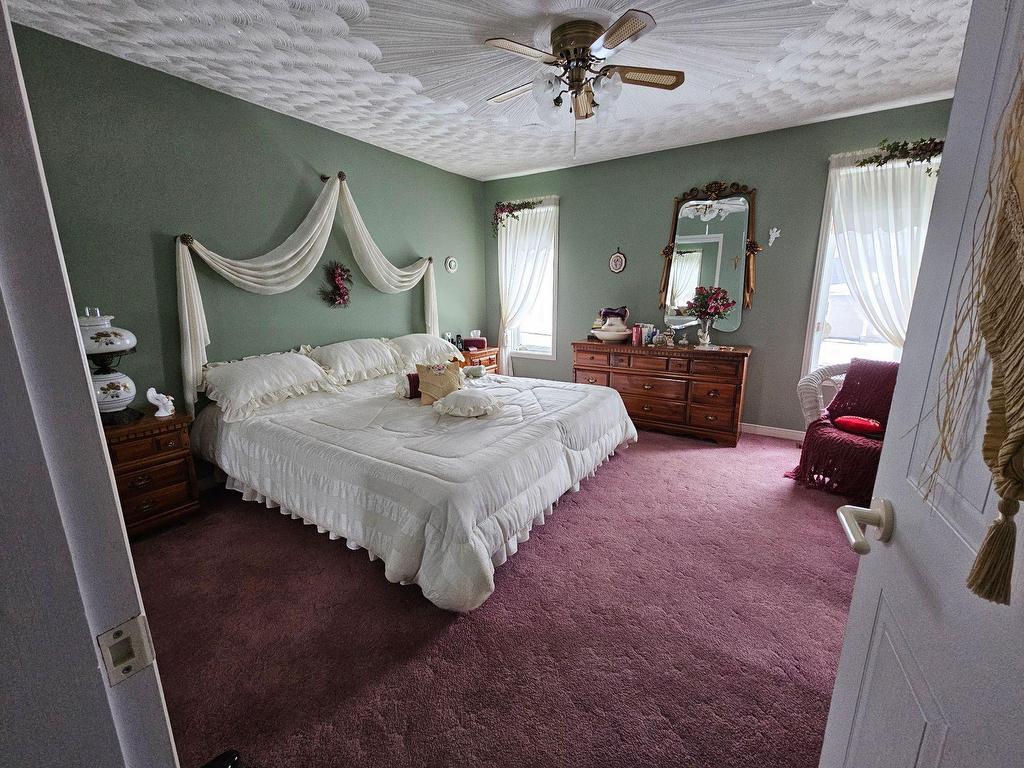 









77


Rue des Cèdres

,
Val-des-Sources,




QC
J1T4S1

