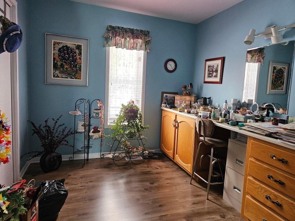 









77


Rue des Cèdres

,
Val-des-Sources,




QC
J1T4S1

