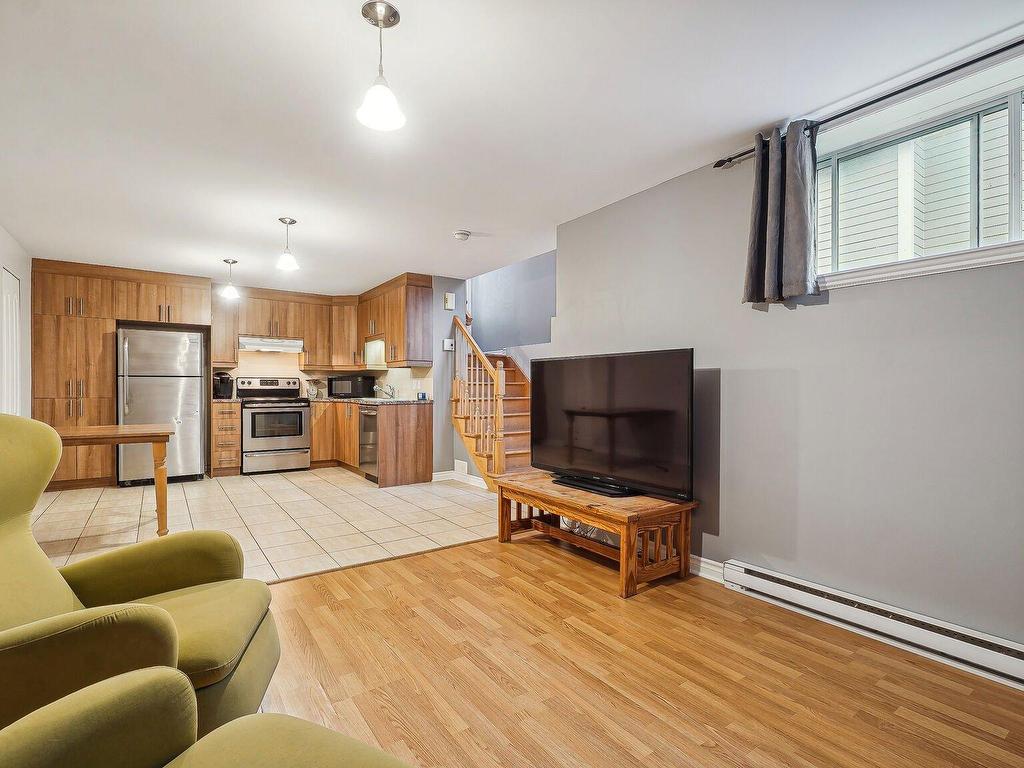 









12780Z

 - 12782Z


Rue Paul-Sauvé

,
Mirabel,




QC
J7N0G9

