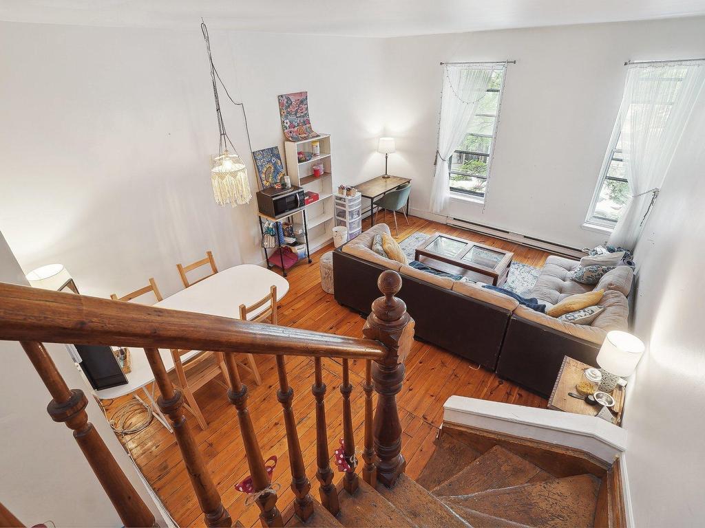 









2455

 - 2459


Rue Notre-Dame O.

,
Montréal (Le Sud-Ouest),




QC
H3J1N6

