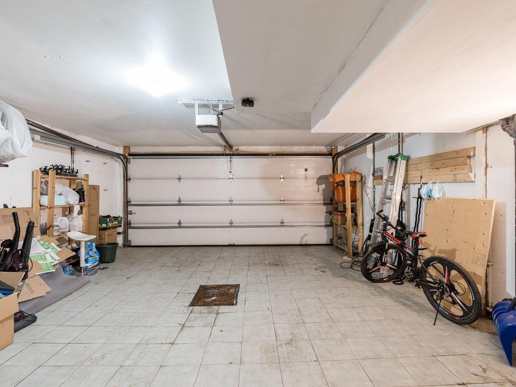 









48


Av. Brookfield

,
Mont-Royal,




QC
H3P3K5

