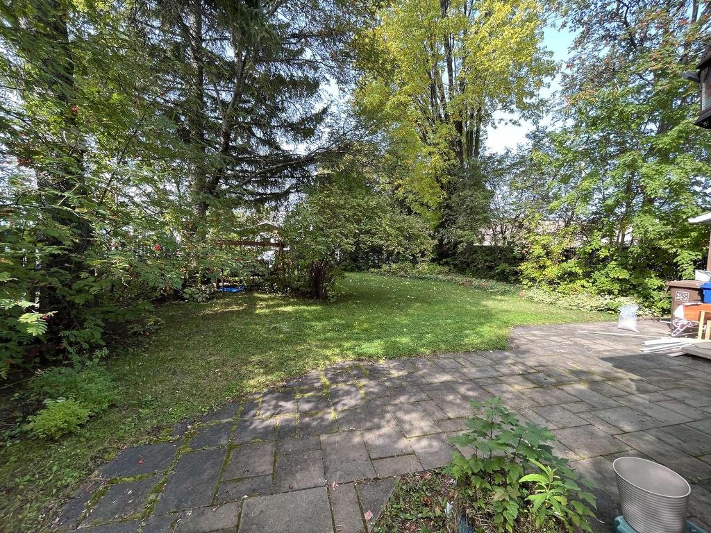 









2272


Rue St-Simon

,
Saguenay (Jonquière),




QC
G7X6E7

