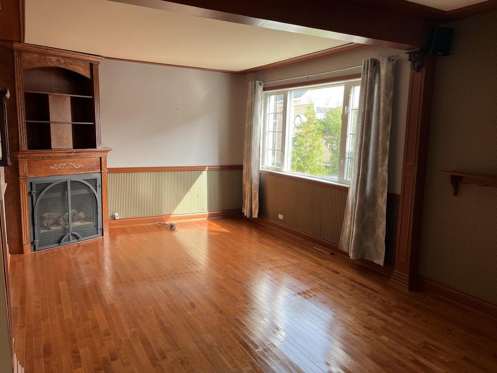 









2272


Rue St-Simon

,
Saguenay (Jonquière),




QC
G7X6E7

