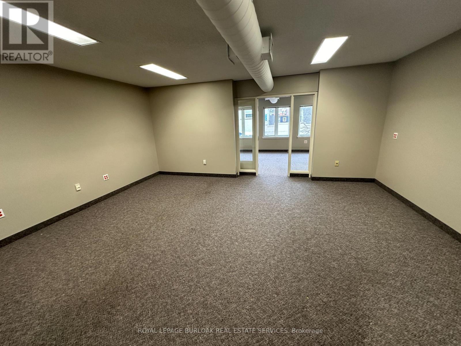 












442 BRANT STREET

,
Burlington,




Ontario
L7S1G6

