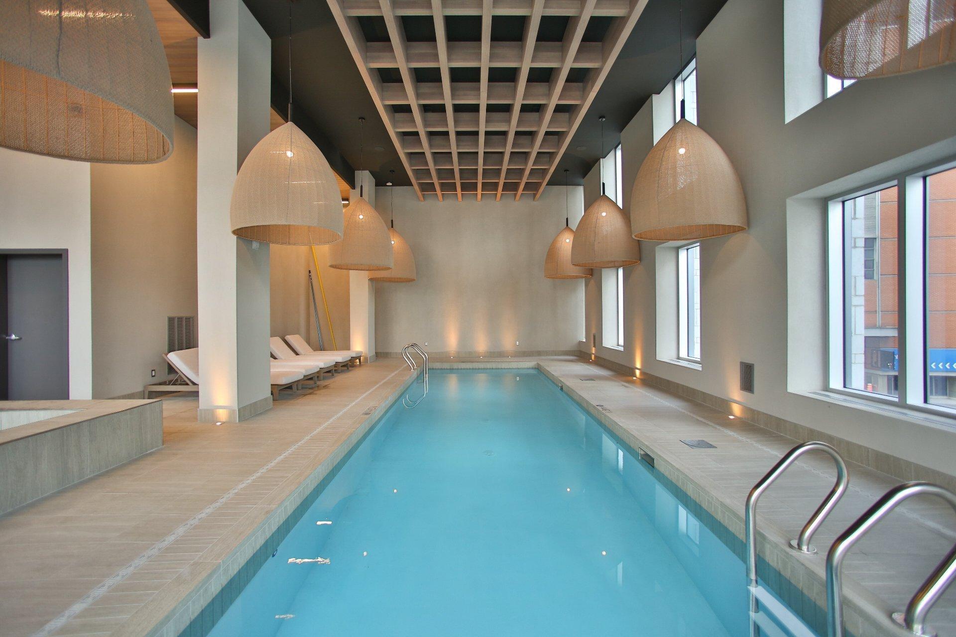 









1288


Rue St-Antoine O.

, PH2,
Montréal (Ville-Marie),




QC
H3C0X6

