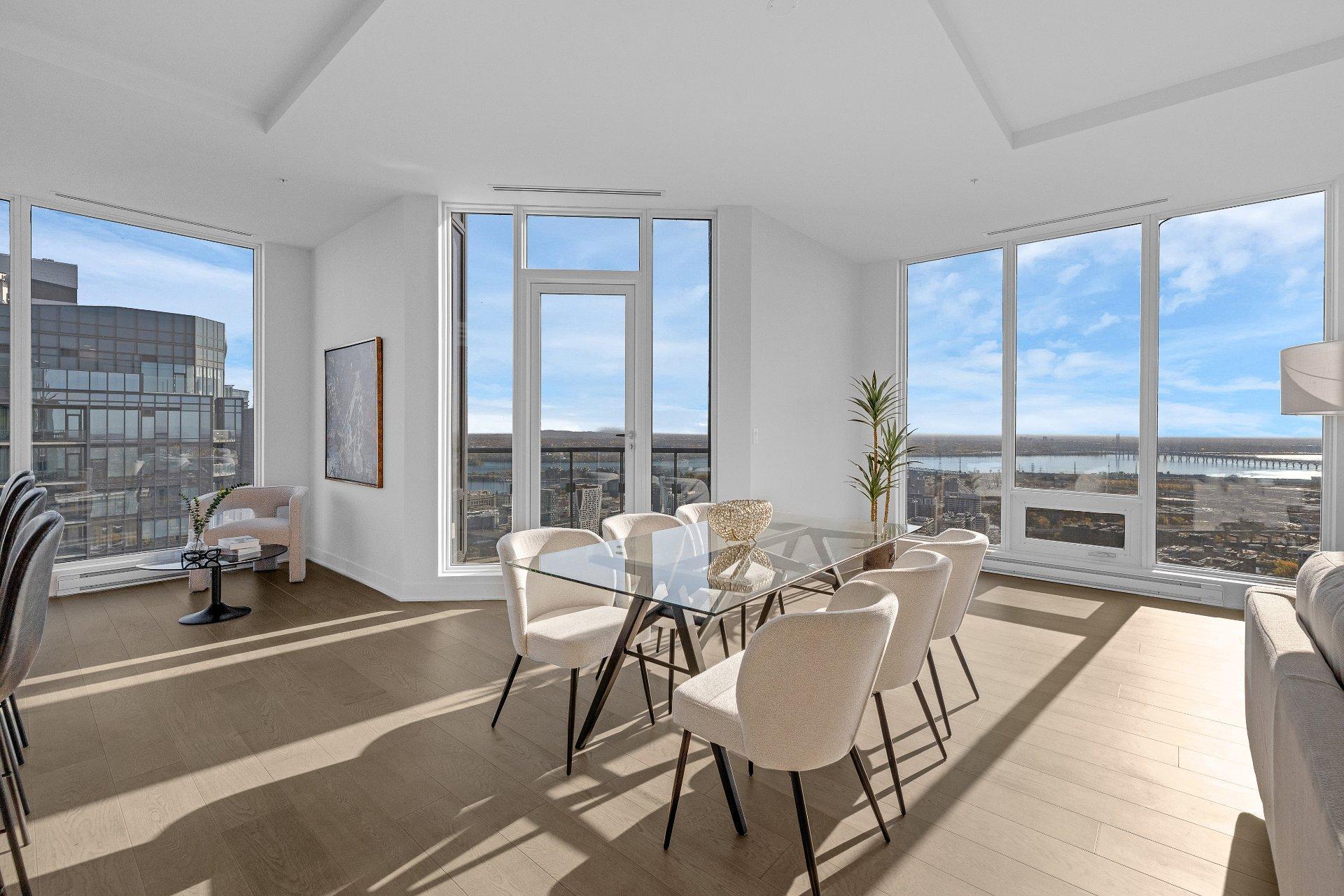 









1288


Rue St-Antoine O.

, PH2,
Montréal (Ville-Marie),




QC
H3C0X6

