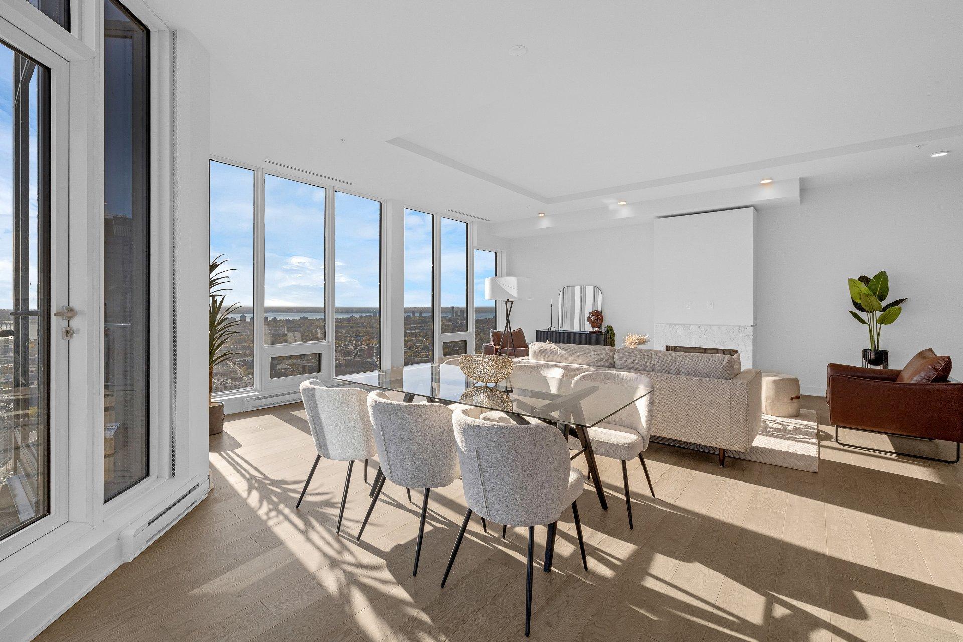 









1288


Rue St-Antoine O.

, PH2,
Montréal (Ville-Marie),




QC
H3C0X6

