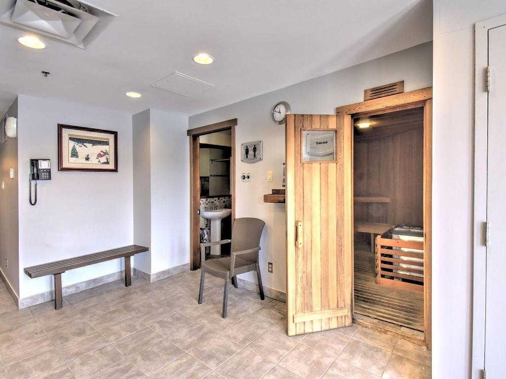 









151


Ch. du Curé-Deslauriers

, 221,
Mont-Tremblant,




QC
J8E1C9

