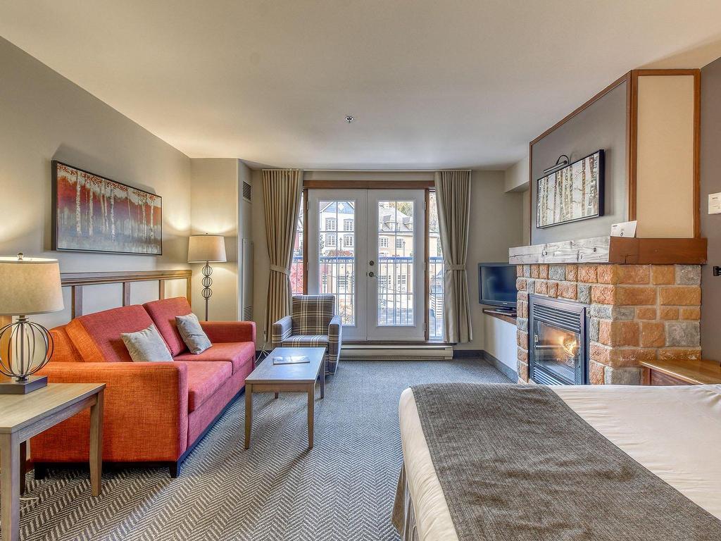 









151


Ch. du Curé-Deslauriers

, 221,
Mont-Tremblant,




QC
J8E1C9

