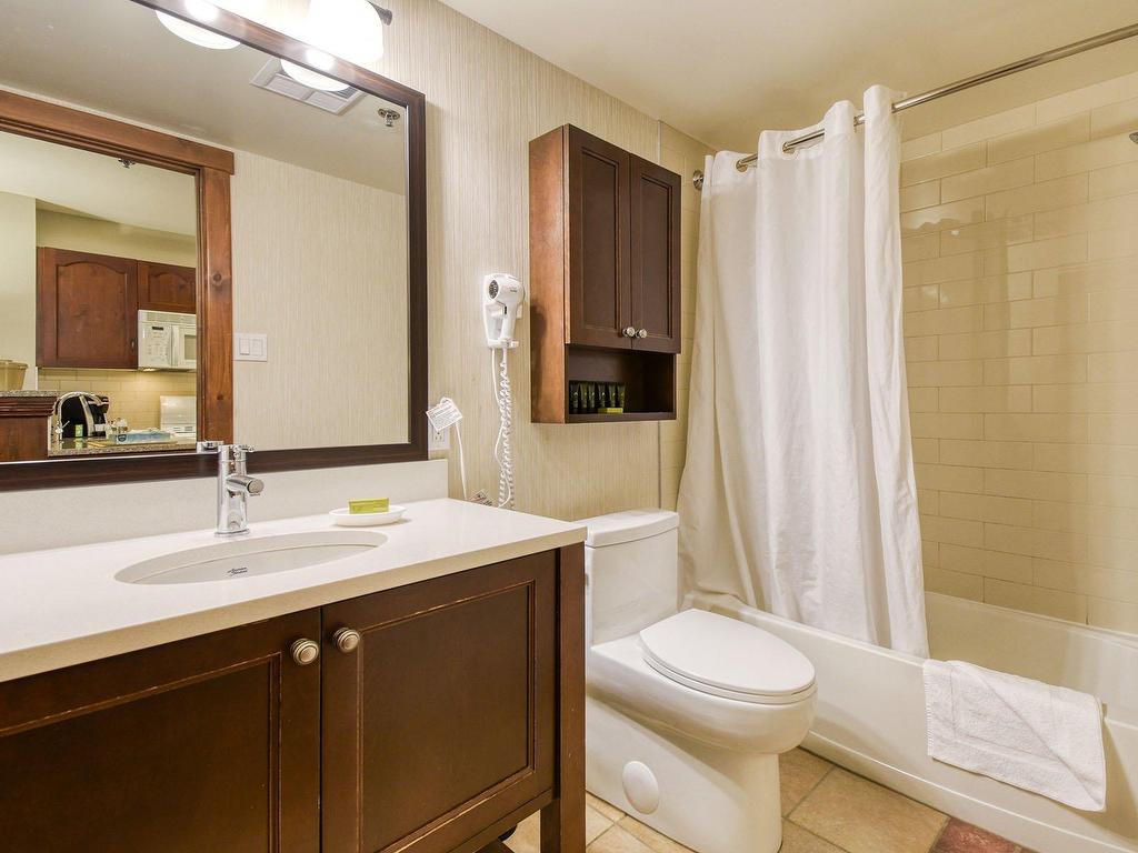 









151


Ch. du Curé-Deslauriers

, 221,
Mont-Tremblant,




QC
J8E1C9

