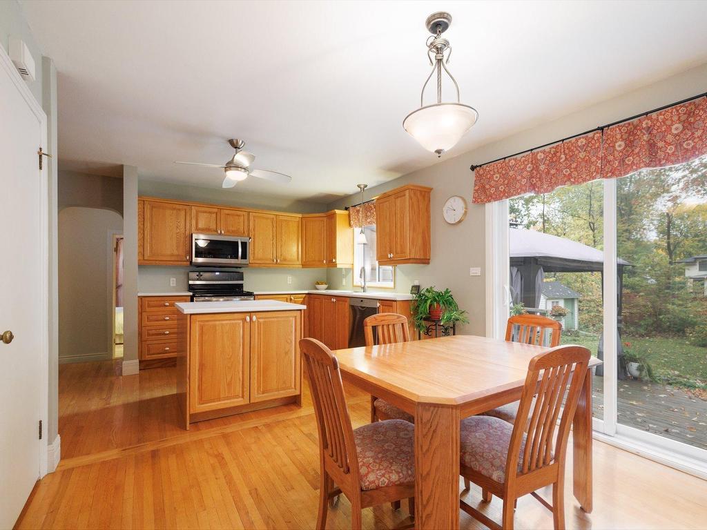 









22


Av. Westwood

,
Pointe-Claire,




QC
H9S4Y5

