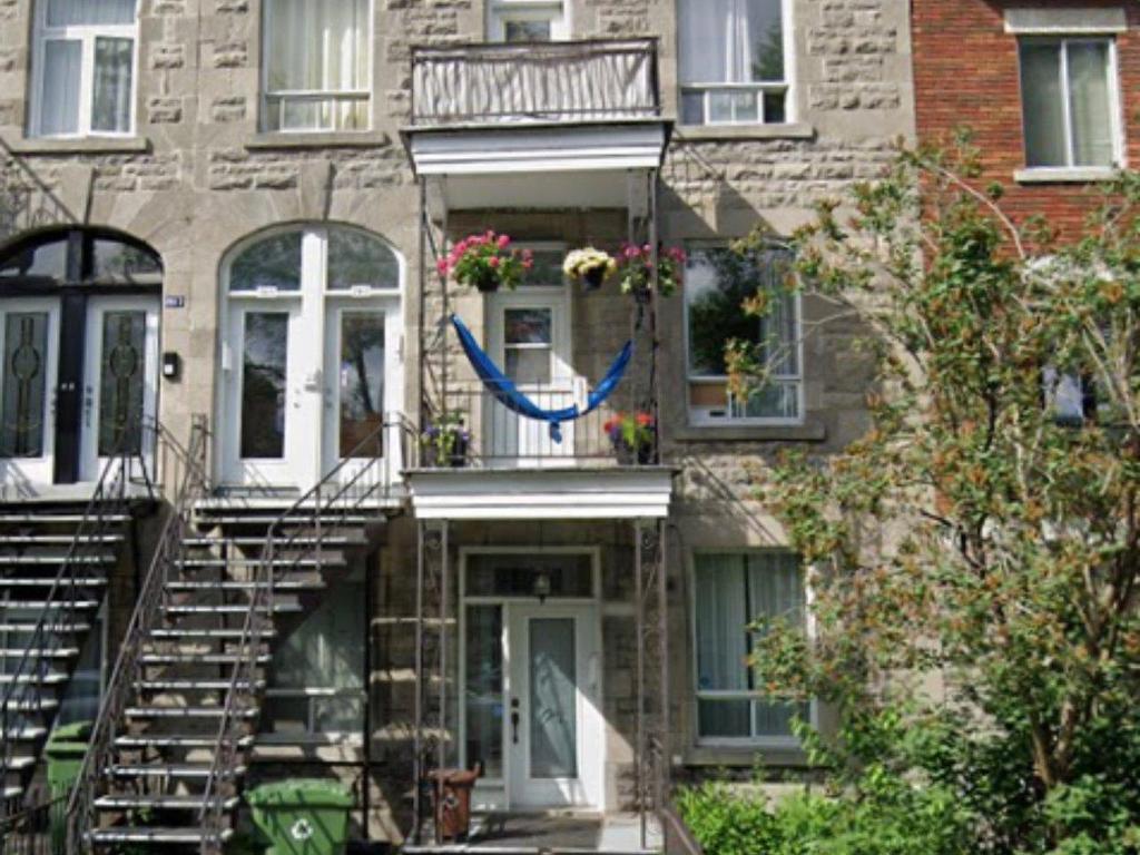 









2611

 - 2615


Rue Leclaire

,
Montréal (Mercier/Hochelaga-Maisonneuve),




QC
H1V3A8

