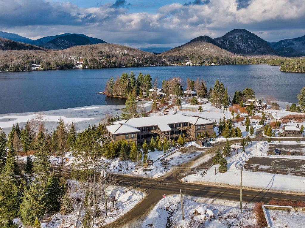 









2240


Ch. du Lac-Supérieur

, 3103,
Lac-Supérieur,




QC
J0T1J0

