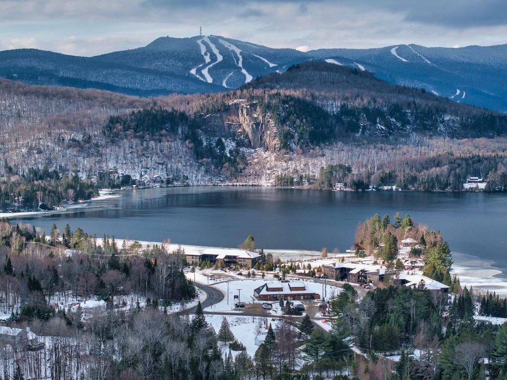 









2240


Ch. du Lac-Supérieur

, 3103,
Lac-Supérieur,




QC
J0T1J0

