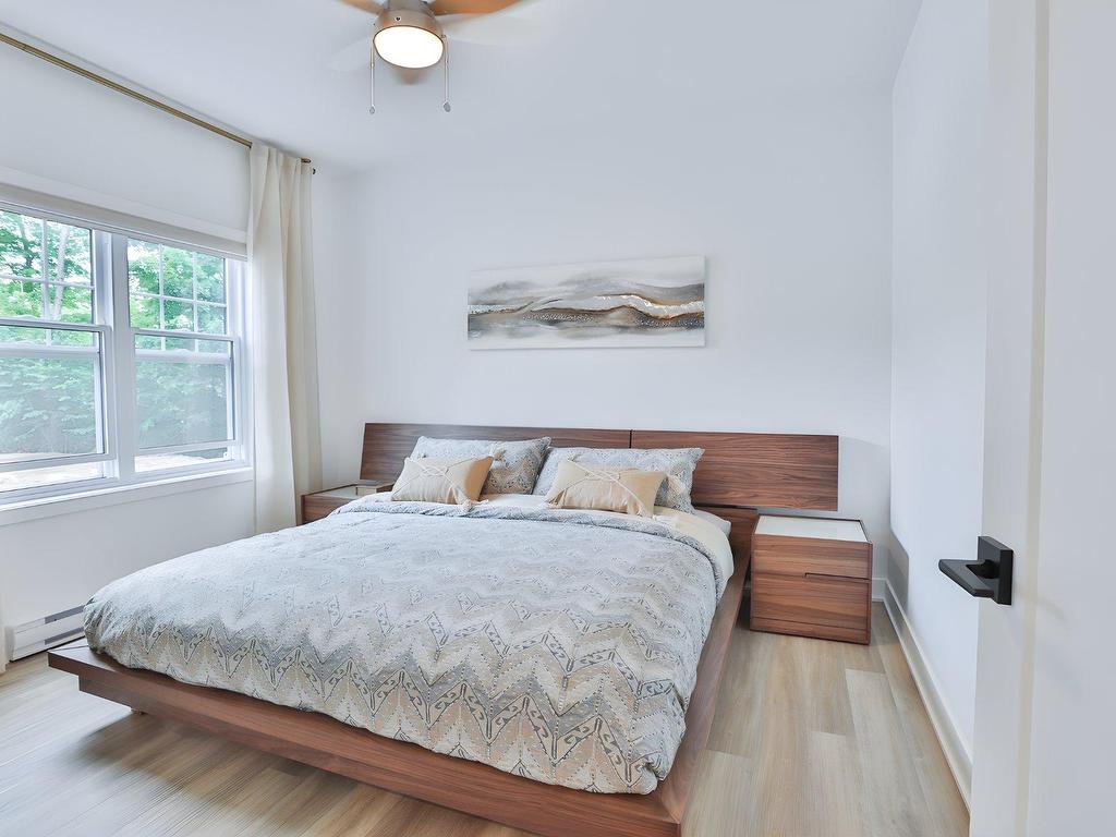 









280


Rue du Mont-Plaisant

, 2A,
Mont-Tremblant,




QC
J8E1L2

